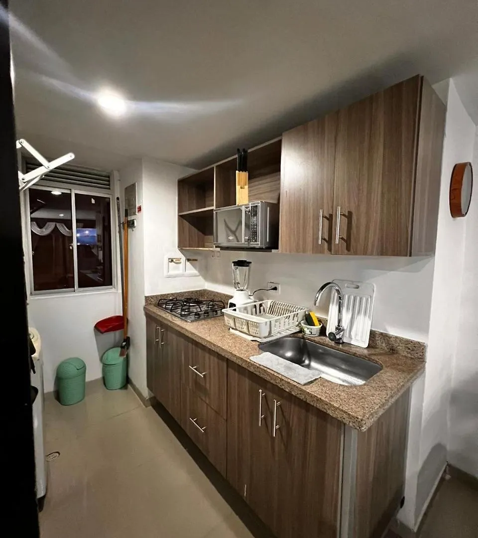 Hermoso Y Acogedor Apartamento Cerca Al Poblado Apartment Medellin 0*,  Colombia