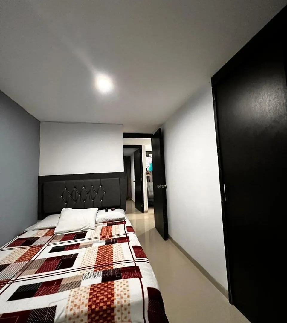 Hermoso Y Acogedor Apartamento Cerca Al Poblado Apartment Medellin 0*,  Colombia