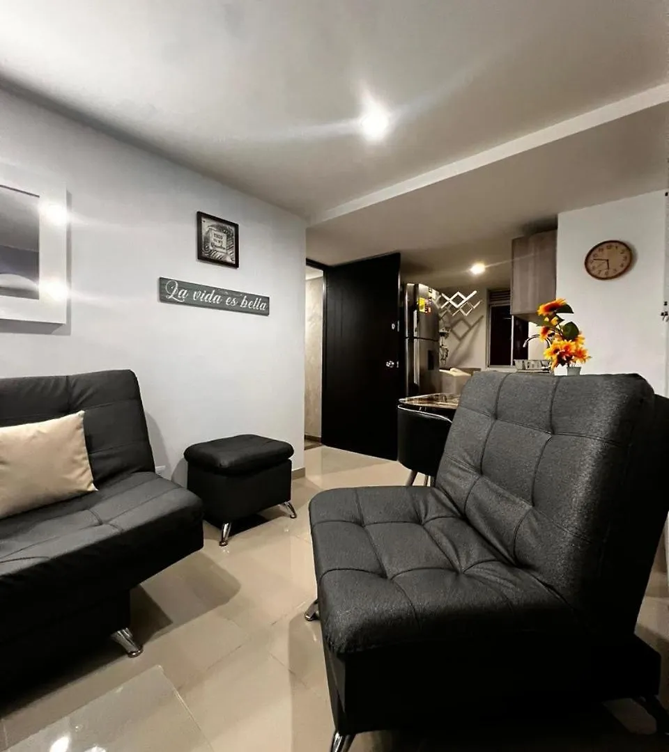 Hermoso Y Acogedor Apartamento Cerca Al Poblado Apartment Medellin Colombia